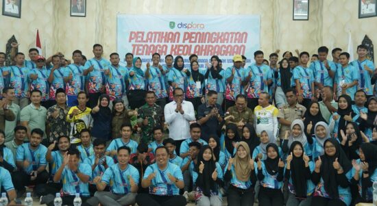 Kasmidi Bulang Resmikan Pelatihan Tenaga Olahraga di Kutai Timur