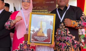 Sri Juniarsih dan Gamalis Kembali Dapat Nomor Urut Dua di Pilkada Berau 2024