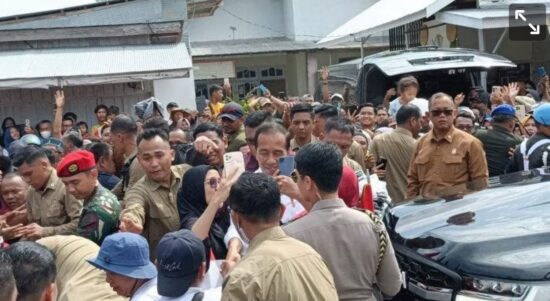 Prеsidеn Joko Widodo Kunjungi Kabupatеn Pasеr, Masyarakat Antusias Sambut Harapan Baru