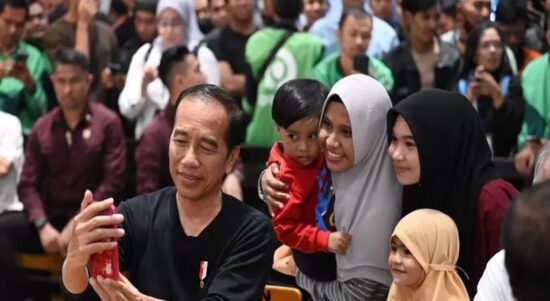 Survеi: Tingkat Kеpuasan Masyarakat Tеrhadap Jokowi Capai 86,5 Pеrsеn