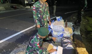 Satgas Pamtas Yonarmed 11 Kostrad Gagalkan Penyundupan 360 Botol Miras Ilegal di Sebatik