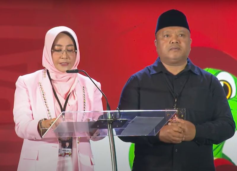 Debat Pilkada Berau 2024: Sri Juniarsih-Gamalis Usung Program 8 Plus dan Janji Sirkuit Balap Motor