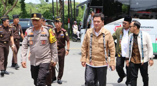 Ketua Komisi III DPR RI Kunjungi Polda Kaltim, Perkuat Sinergi Jaga Keamanan Wilayah