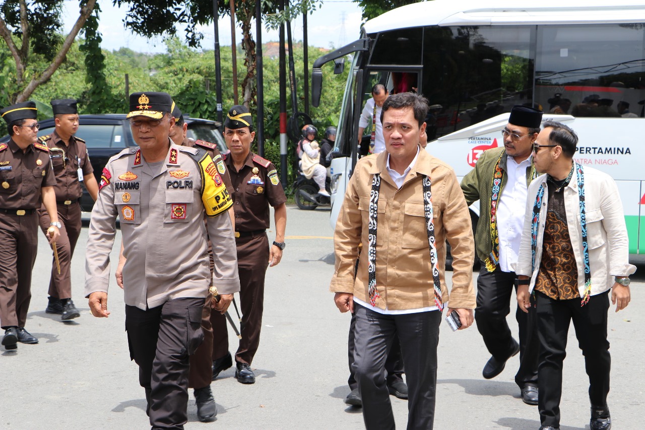 Ketua Komisi III DPR RI Kunjungi Polda Kaltim, Perkuat Sinergi Jaga Keamanan Wilayah