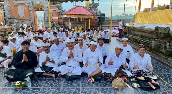 Pilgub Damai Kaltim: Pemerintah Kukar Dukung Tradisi Keagamaan untuk Kerukunan